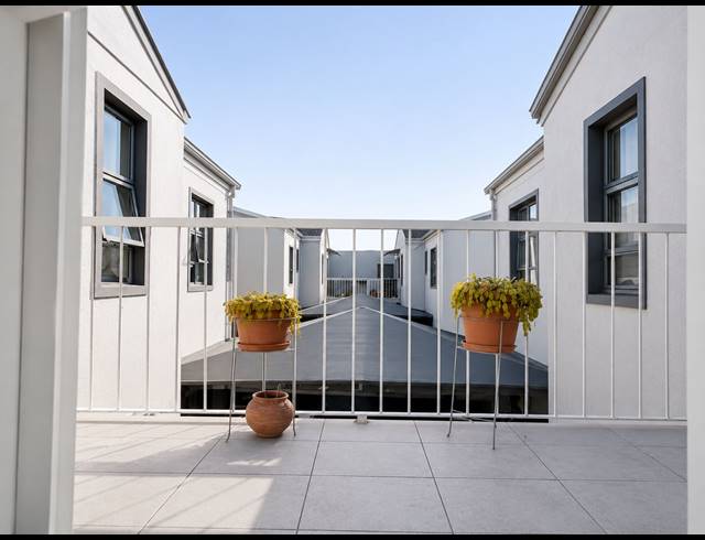2 BEDROOM APARTMENT FOR SALE IN PARKLANDS